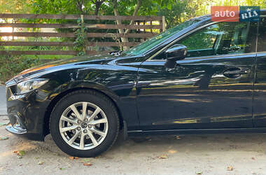 Седан Mazda 6 2015 в 