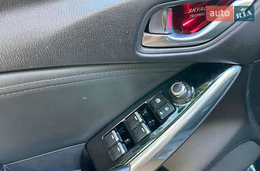 Седан Mazda 6 2015 в 