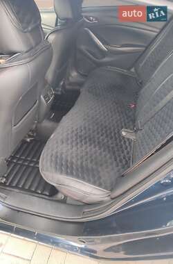 Седан Mazda 6 2014 в 