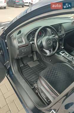 Седан Mazda 6 2014 в 