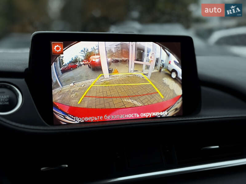 Седан Mazda 6 2018 в Днепре