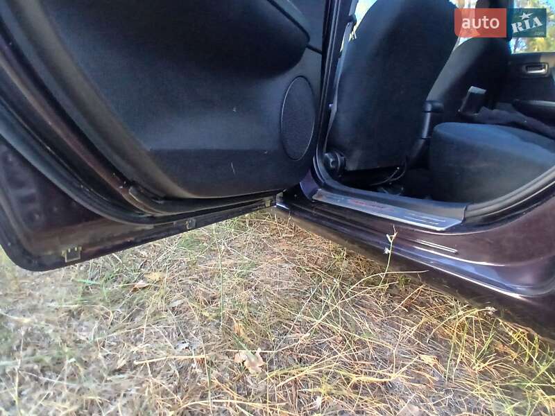 Седан Mazda 6 2005 в Николаеве