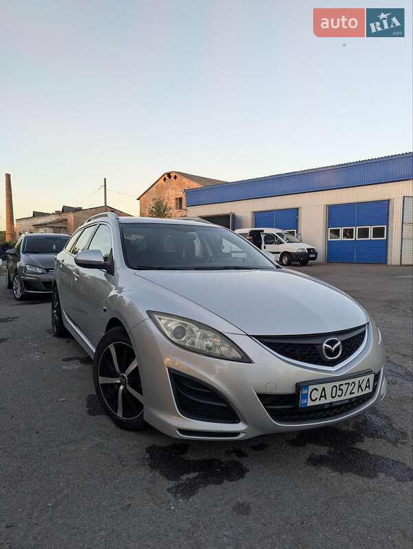 Универсал Mazda 6 2010 в 