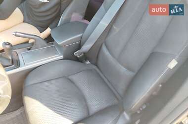 Седан Mazda 6 2011 в 