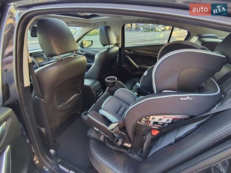 Седан Mazda 6 2014 в Виннице