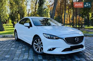 Седан Mazda 6 2016 в 