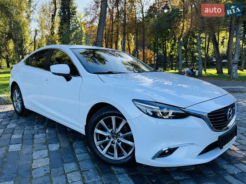 Седан Mazda 6 2016 в Киеве