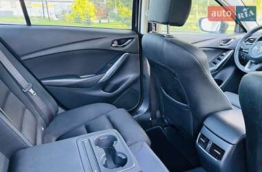 Седан Mazda 6 2016 в 