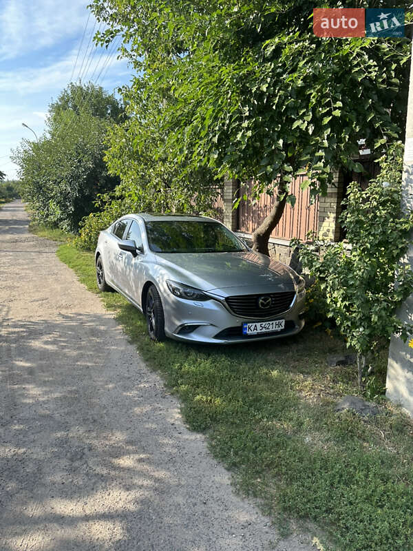 Седан Mazda 6 2015 в Киеве