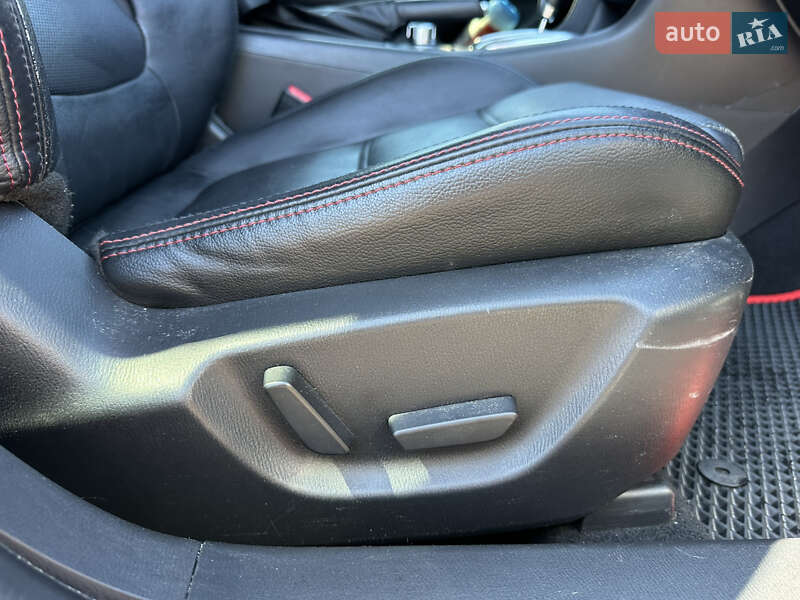 Универсал Mazda 6 2012 в Киеве