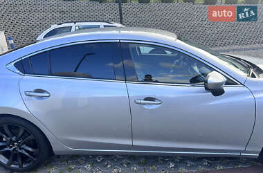 Седан Mazda 6 2016 в 