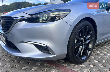 Седан Mazda 6 2016 в 