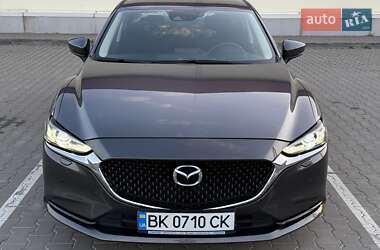 Седан Mazda 6 2018 в 