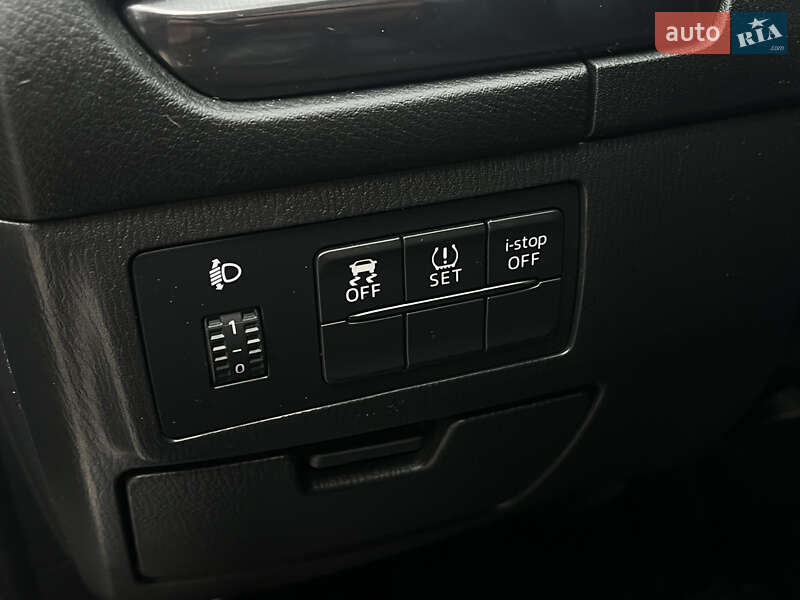 Седан Mazda 6 2014 в Харькове