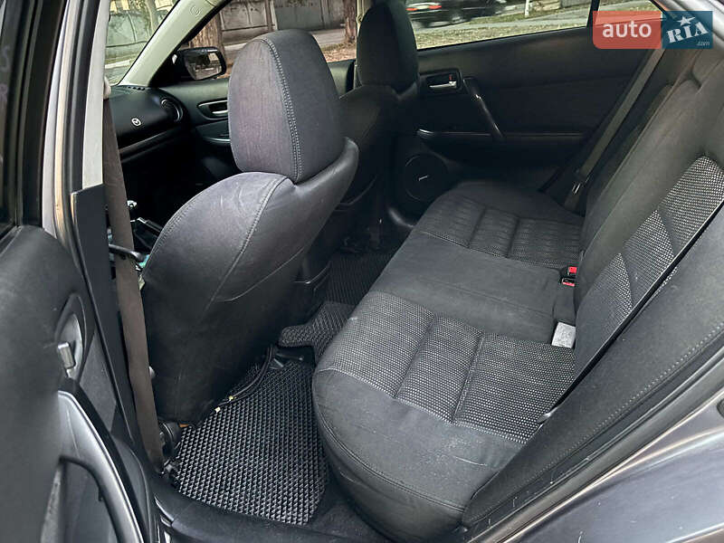 Седан Mazda 6 2005 в Запорожье