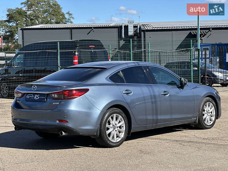 Седан Mazda 6 2014 в Киеве
