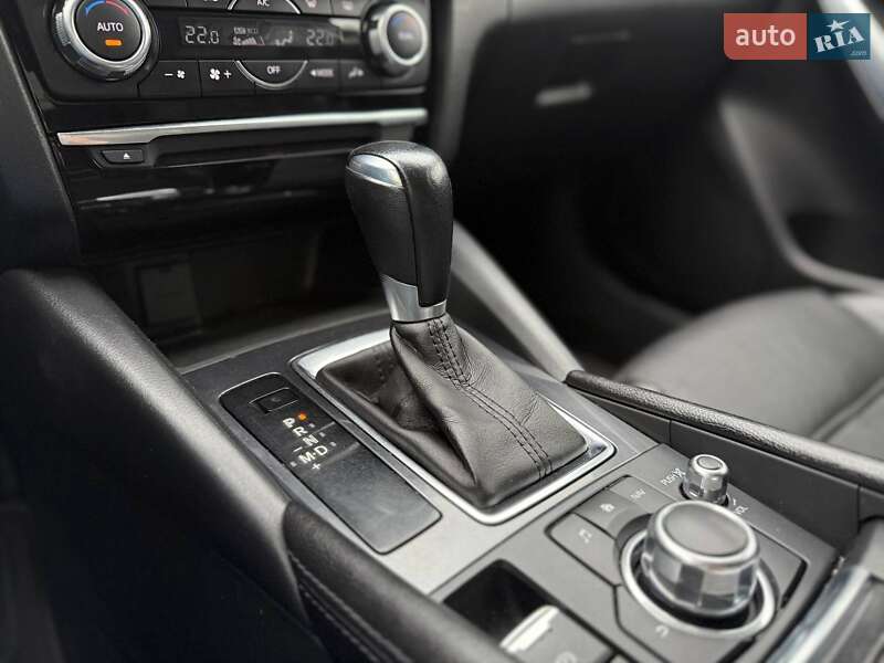 Седан Mazda 6 2015 в Киеве