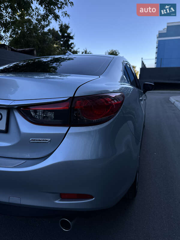 Седан Mazda 6 2016 в Киеве