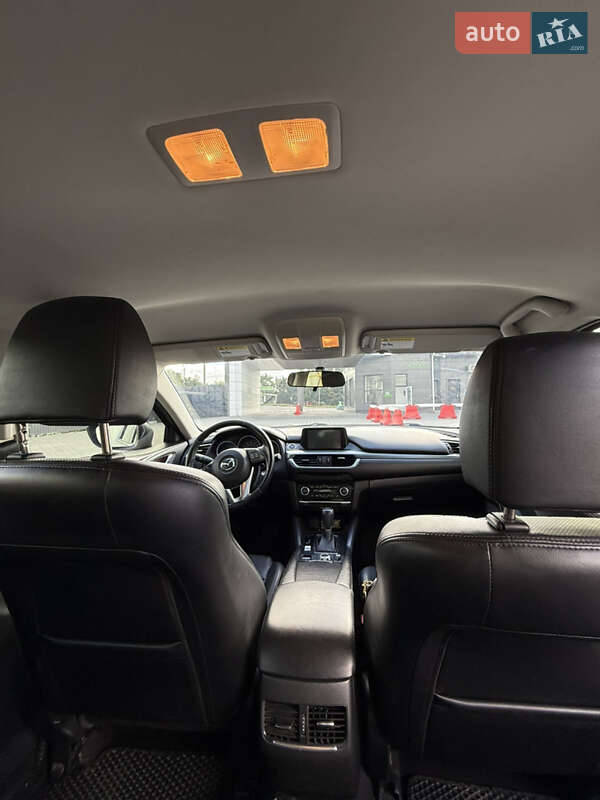 Седан Mazda 6 2016 в Полтаве