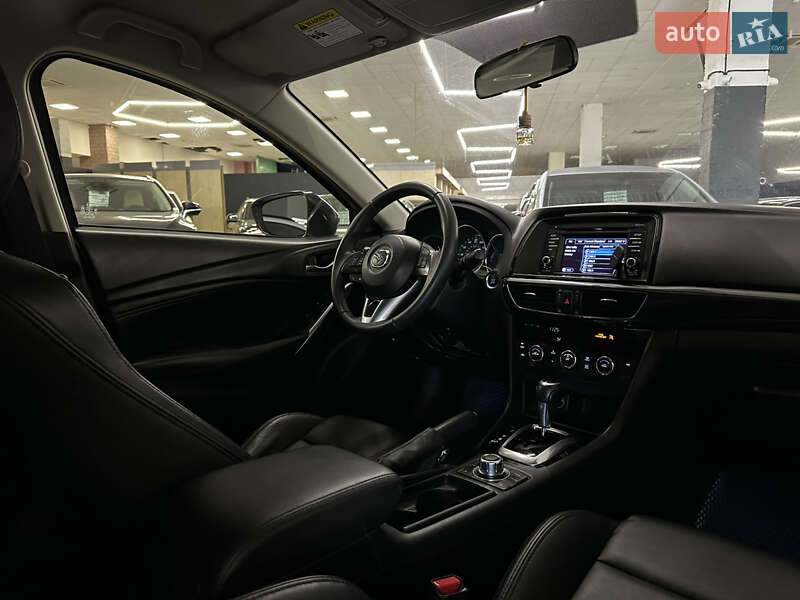 Седан Mazda 6 2013 в Николаеве