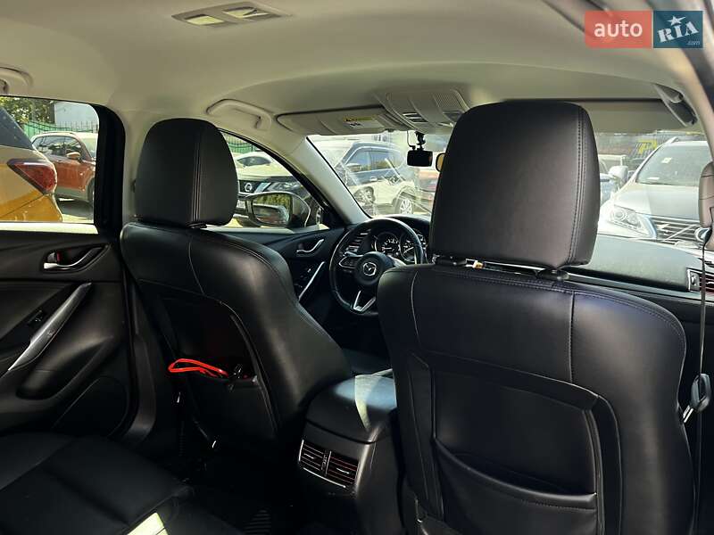 Седан Mazda 6 2017 в Одессе