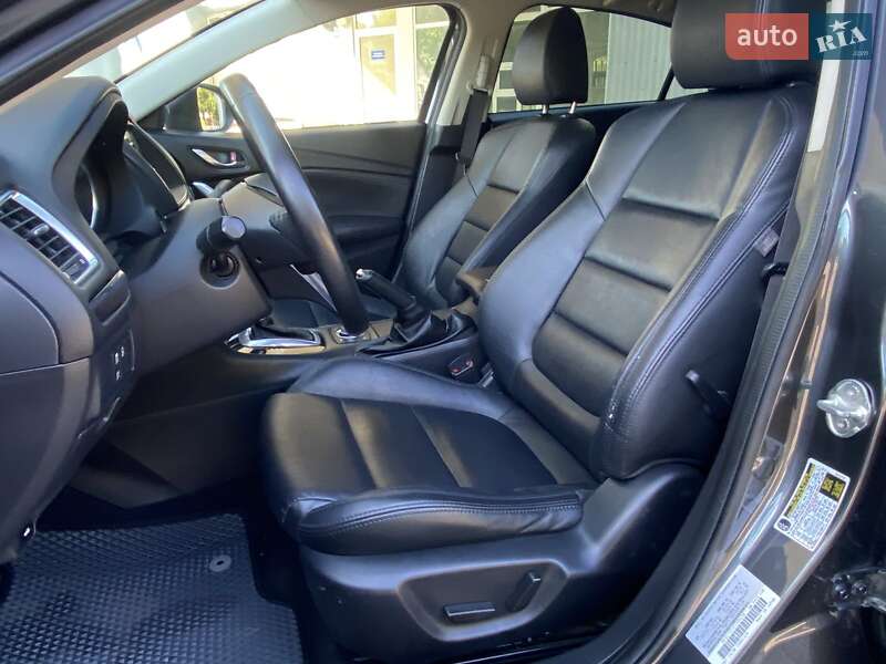 Седан Mazda 6 2014 в Николаеве