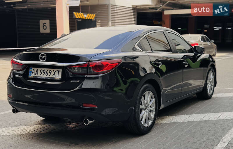 Седан Mazda 6 2014 в Киеве