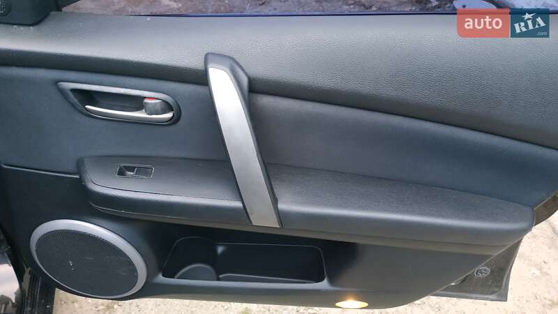 Седан Mazda 6 2008 в Барановке