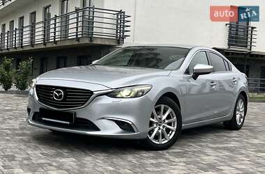 Седан Mazda 6 2016 в 