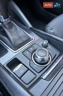 Седан Mazda 6 2016 в 