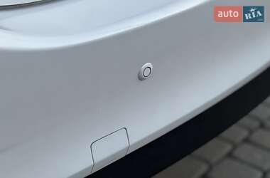 Седан Mazda 6 2015 в 