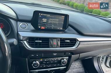 Седан Mazda 6 2015 в 