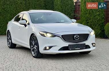 Седан Mazda 6 2015 в Ровно