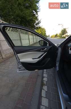 Седан Mazda 6 2015 в 