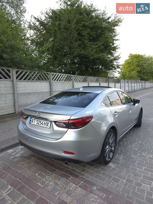 Седан Mazda 6 2015 в Ивано-Франковске