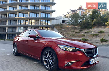 Седан Mazda 6 2015 в 
