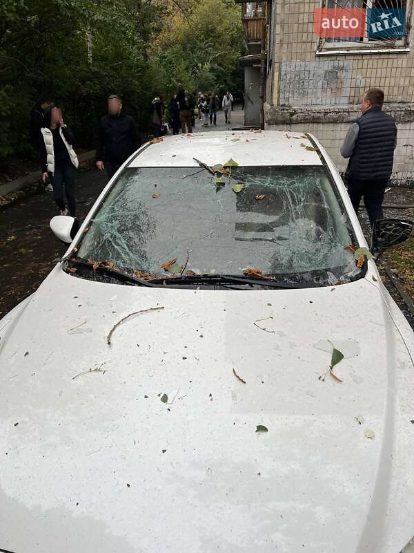 Седан Mazda 6 2014 в Киеве