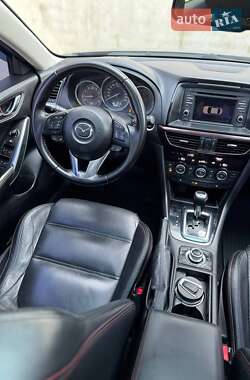 Седан Mazda 6 2013 в 
