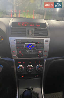 Седан Mazda 6 2009 в 