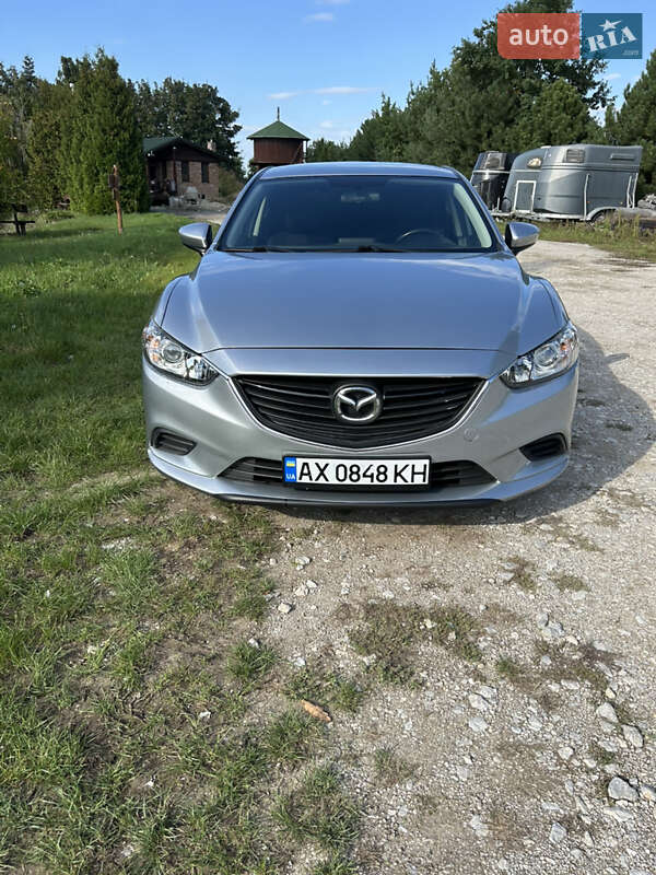 Седан Mazda 6 2016 в Ужгороде
