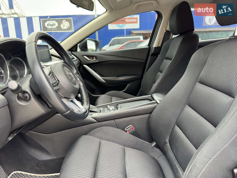 Седан Mazda 6 2017 в Прилуках