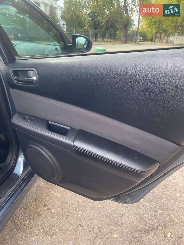 Седан Mazda 6 2012 в Харькове