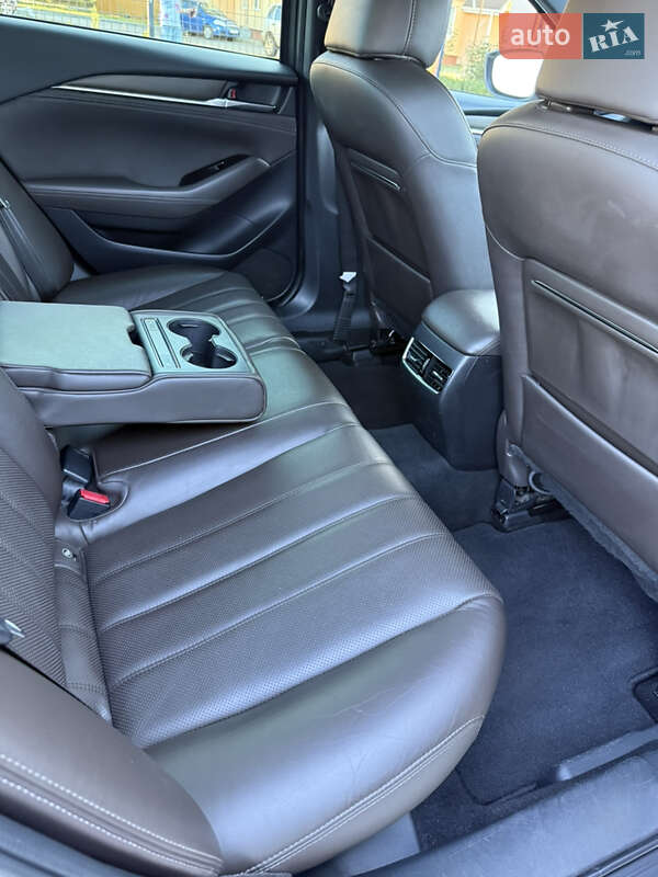 Седан Mazda 6 2018 в Черкассах