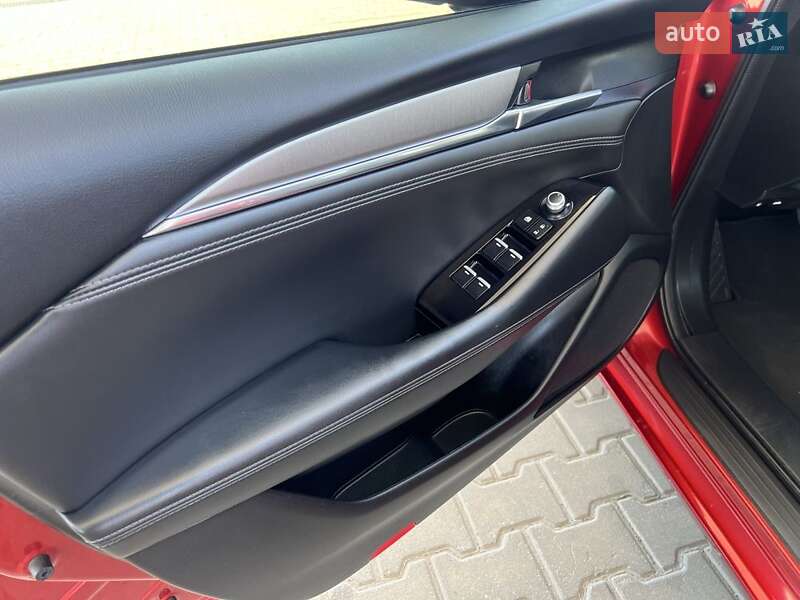 Седан Mazda 6 2019 в Синельниково