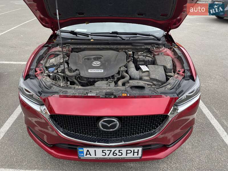 Седан Mazda 6 2020 в Вишневом