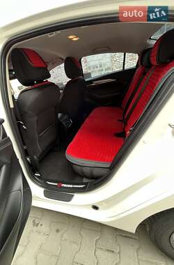 Седан Mazda 6 2022 в 