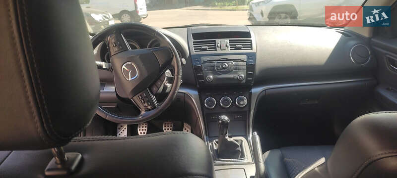 Универсал Mazda 6 2010 в Киеве