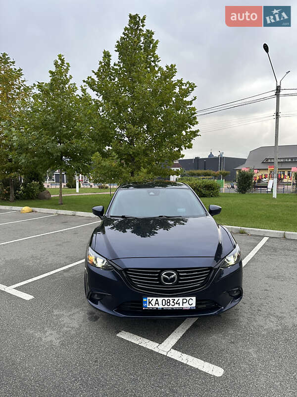 Седан Mazda 6 2016 в Киеве