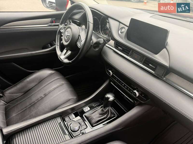 Седан Mazda 6 2018 в Луцке