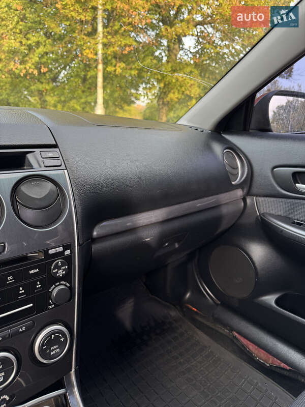 Седан Mazda 6 2005 в Никополе